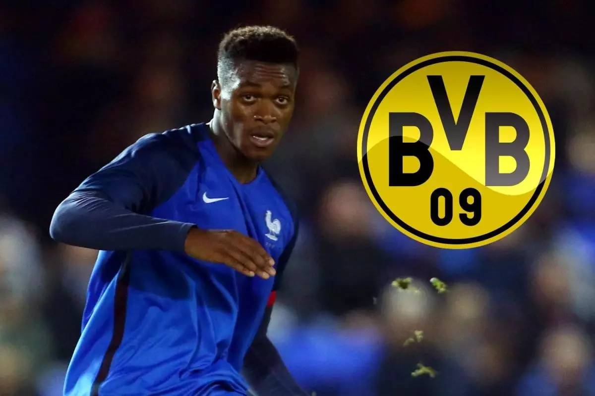 号中场球员 号中场球员